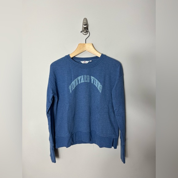 Vineyard Vines Tops - Vineyard Vines Classic Blue Crewneck